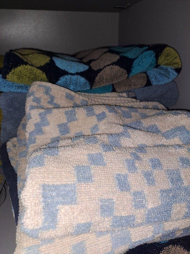serviettes de toilette, Maison & Meubles, Enlèvement, Comme neuf