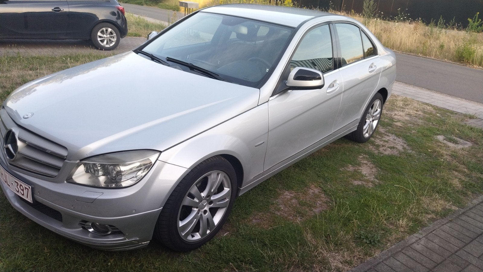 Mercedes Benz Classe C 2.2 cdi, automatique, 100 kW, Argent ou Gris, Entreprise, Noir