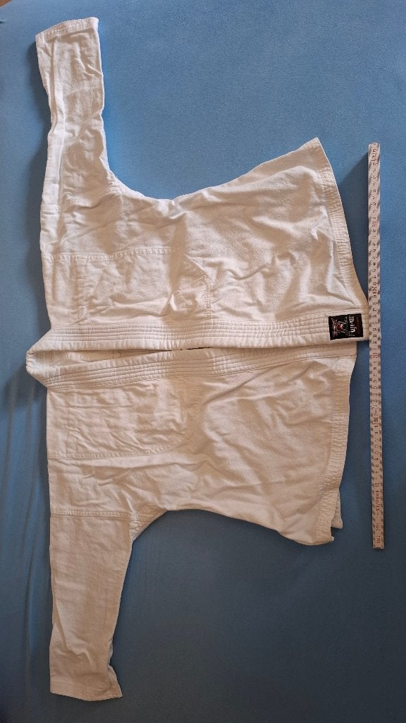Kimono Fuji-Gi voor kinderen 2, Sports & Fitness, Taille XS ou plus petite, Comme neuf, Enlèvement, Costume d'arts martiaux