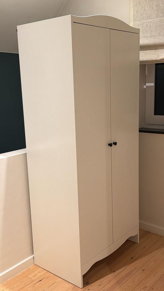 IKEA SUNDVIK kledingkast, Huis en Inrichting, Kasten | Kleerkasten, Zo goed als nieuw, 150 tot 200 cm, 50 tot 100 cm, 25 tot 50 cm