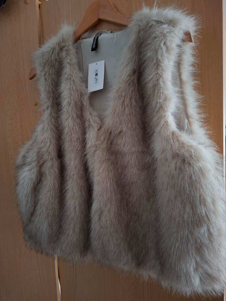 Nouveau gilet moelleux Mt.L., H&M, Enlèvement ou Envoi, Beige, Manteau