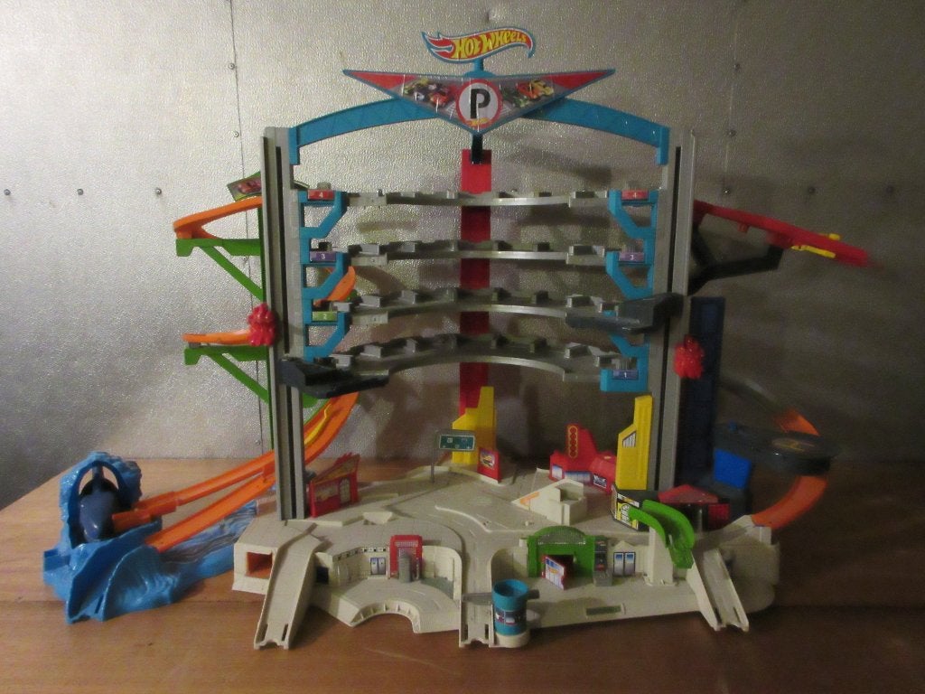 Hot wheels mega city garage, Ophalen, Onderdelen, Zo goed als nieuw, Hot Wheels