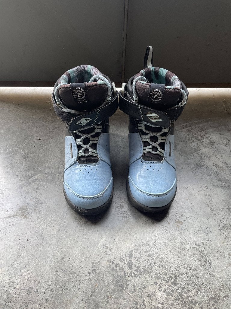 Bottes Wakeboard Brighton Hyperlite (taille 37), Sports nautiques & Bateaux, Wakeboard, Enlèvement ou Envoi, Utilisé, Chaussures