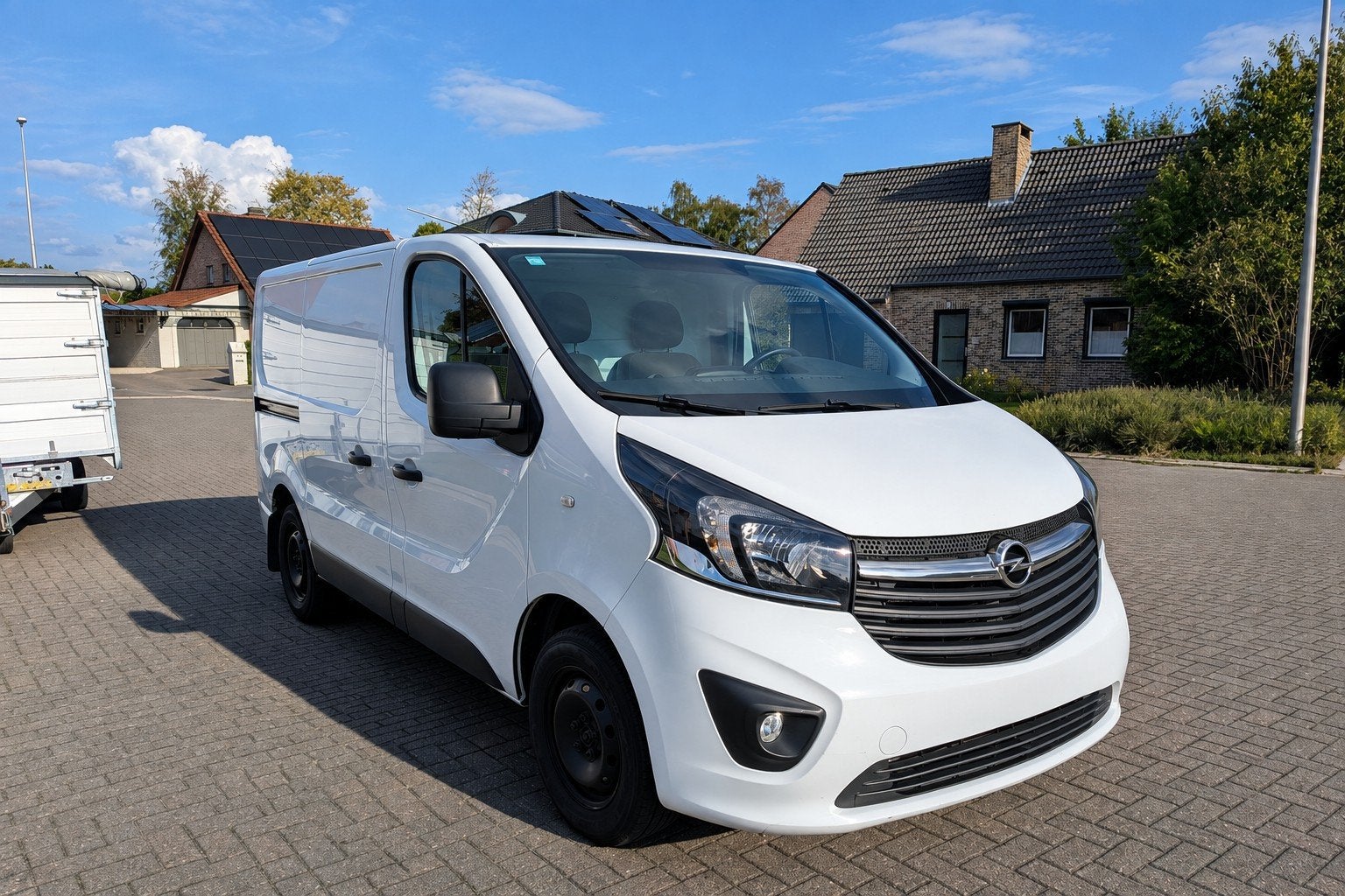 Opel Vivaro, Euro 5, Boîte manuelle, Noir, Particulier