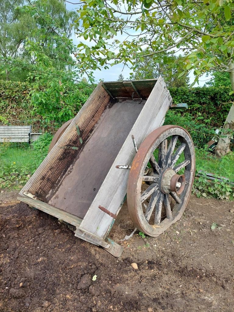 Oude paardenkar 110jaar oud, Ophalen