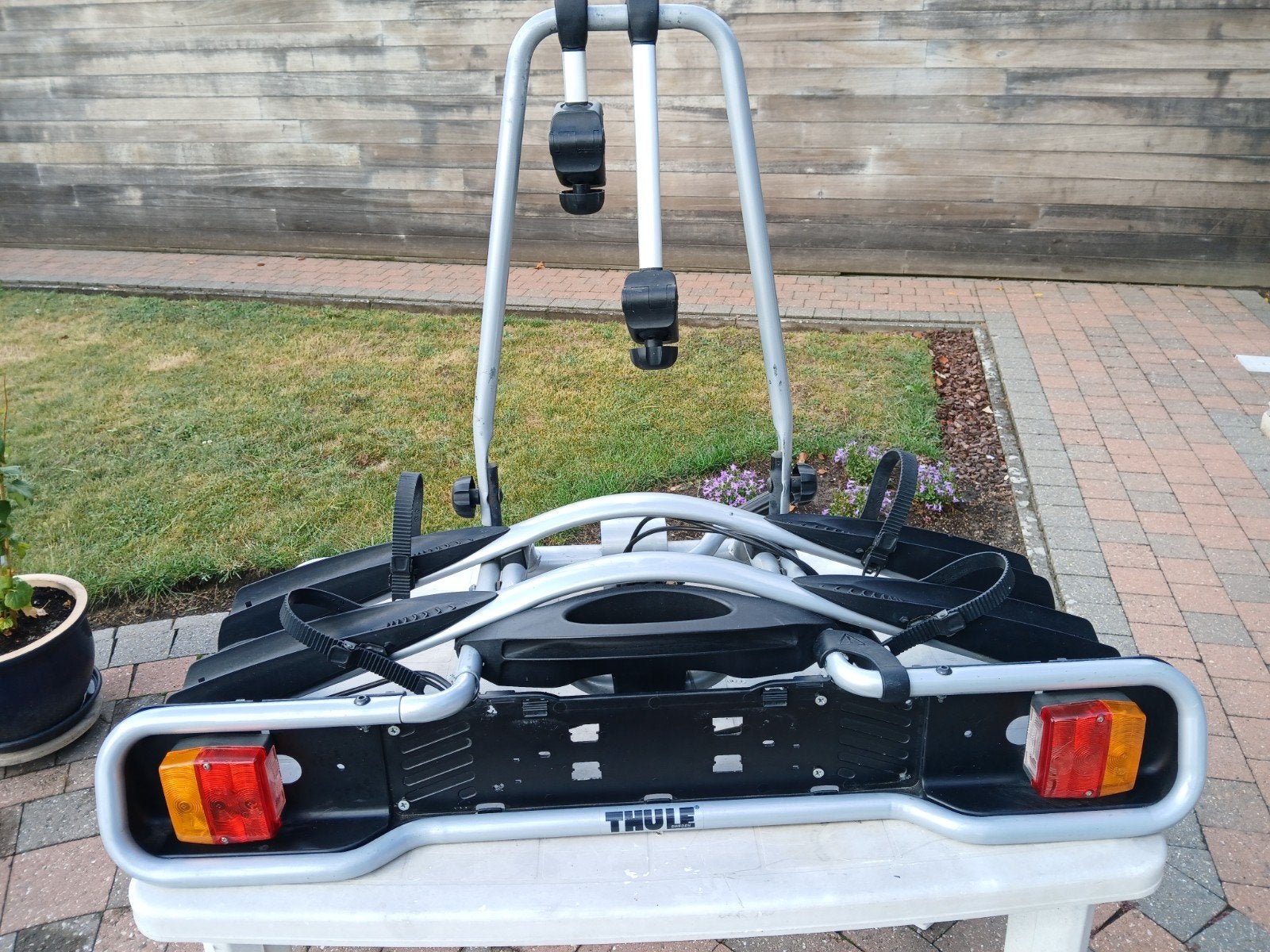 fietsendrager Thule, Ophalen, 2 fietsen, Zo goed als nieuw, Trekhaakdrager