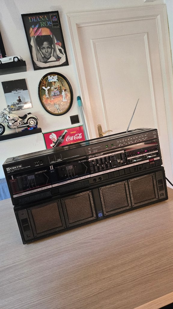 Vintage cassette player boombox, TV, Hi-fi & Vidéo, Radios, Enlèvement, Utilisé, Autres types