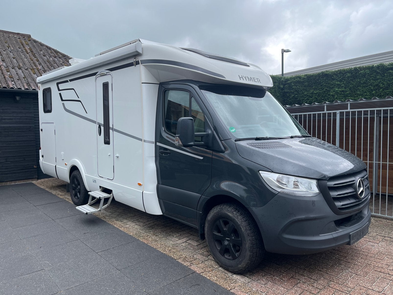 Hymer T 685 S mercedes 177 PK alle opties, Caravanes & Camping, Camping-cars, Marchepied électrique, Entreprise, Automatique, Hymer