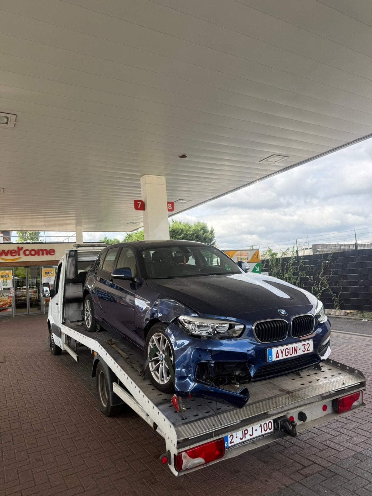 TAKELWAGEN DEPAANGE TAKELDİNEST 24/7 .0484683233