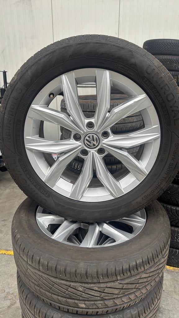 Pneus et jantes d'été 2355518235/55R18 de la marque Uniroyal, Enlèvement