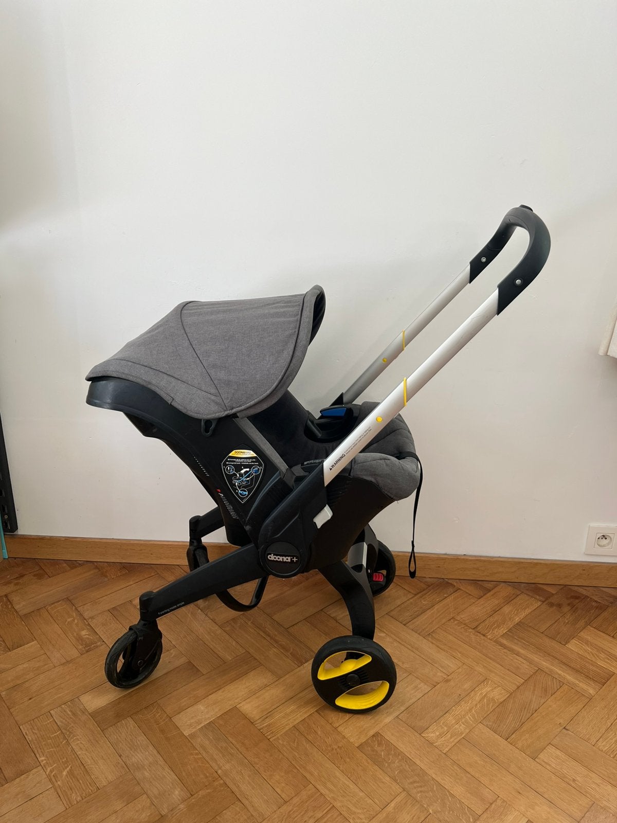 Doona te koop! Maxi cosi, autostoel en buggy. (3 in 1), Kinderen en Baby's, Ophalen of Verzenden, Gebruikt, Overige merken