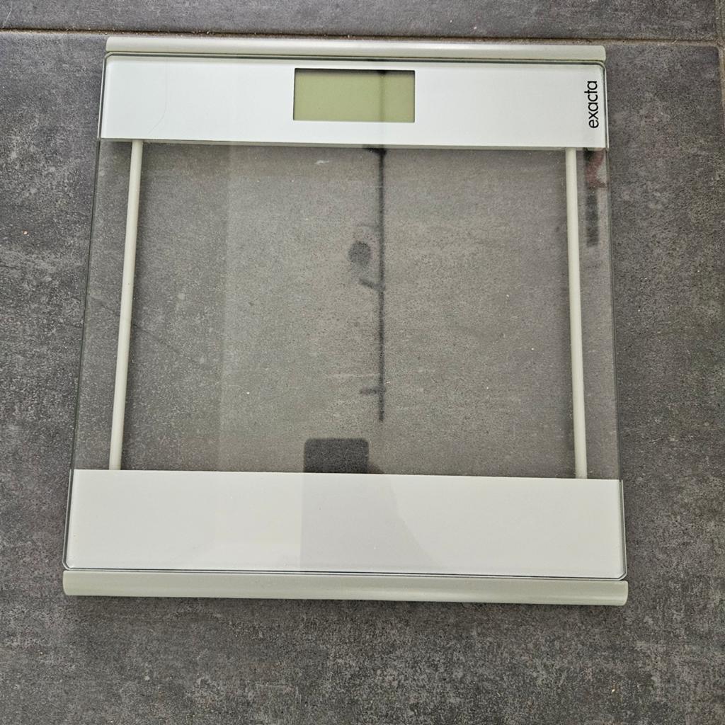 Personenweegschaal,  werkt perfect Weg wegens dubbel gebruik, Elektronische apparatuur, Weegschalen, Ophalen, Personenweegschaal