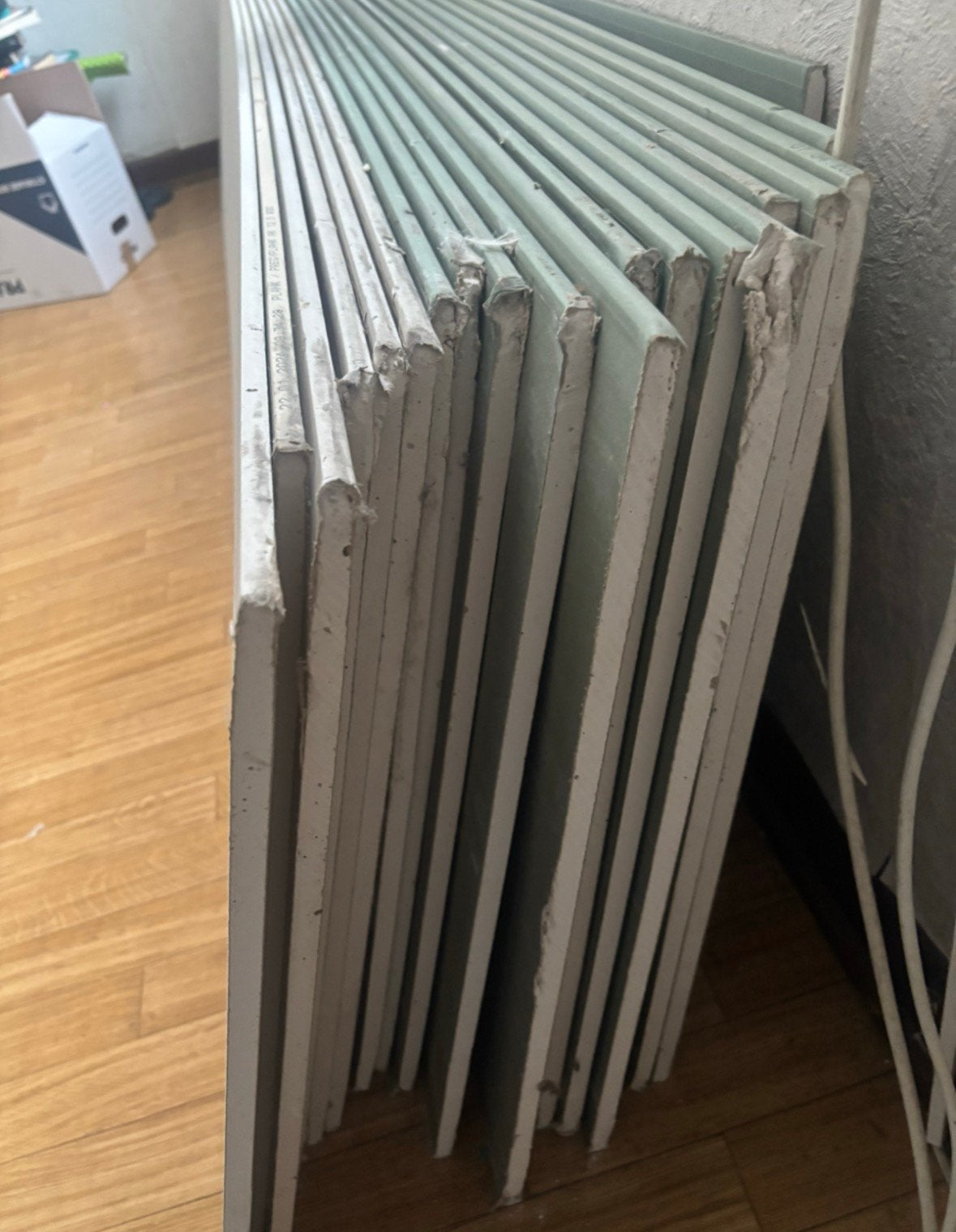 Gyproc. État neuf. Excédent :, Bricolage & Construction, Enlèvement, Comme neuf