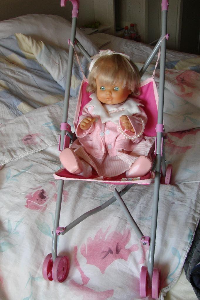 poppen buggy met prachtige pop, Ophalen, Zo goed als nieuw, Overige typen