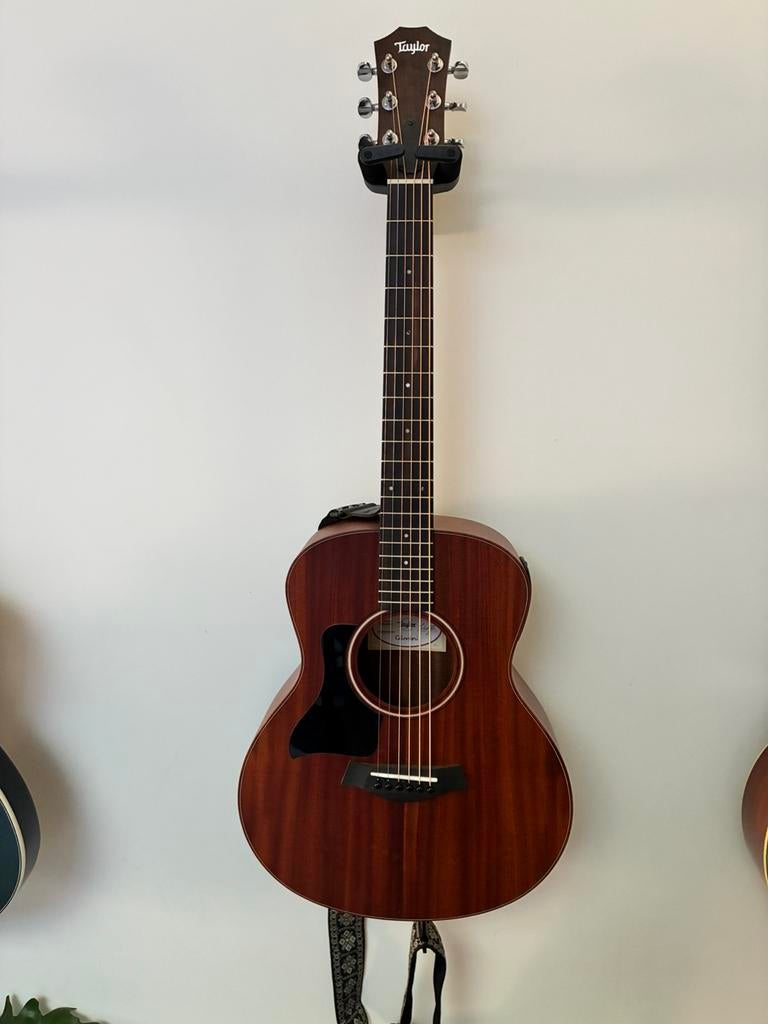 Taylor GS mini-e mahogany linkshandig, Musique & Instruments, Enlèvement, Comme neuf