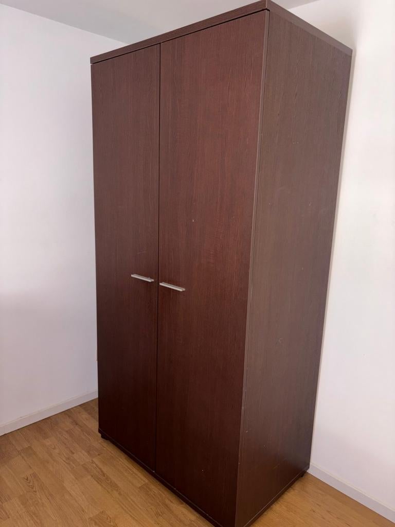 Garderobe te koop