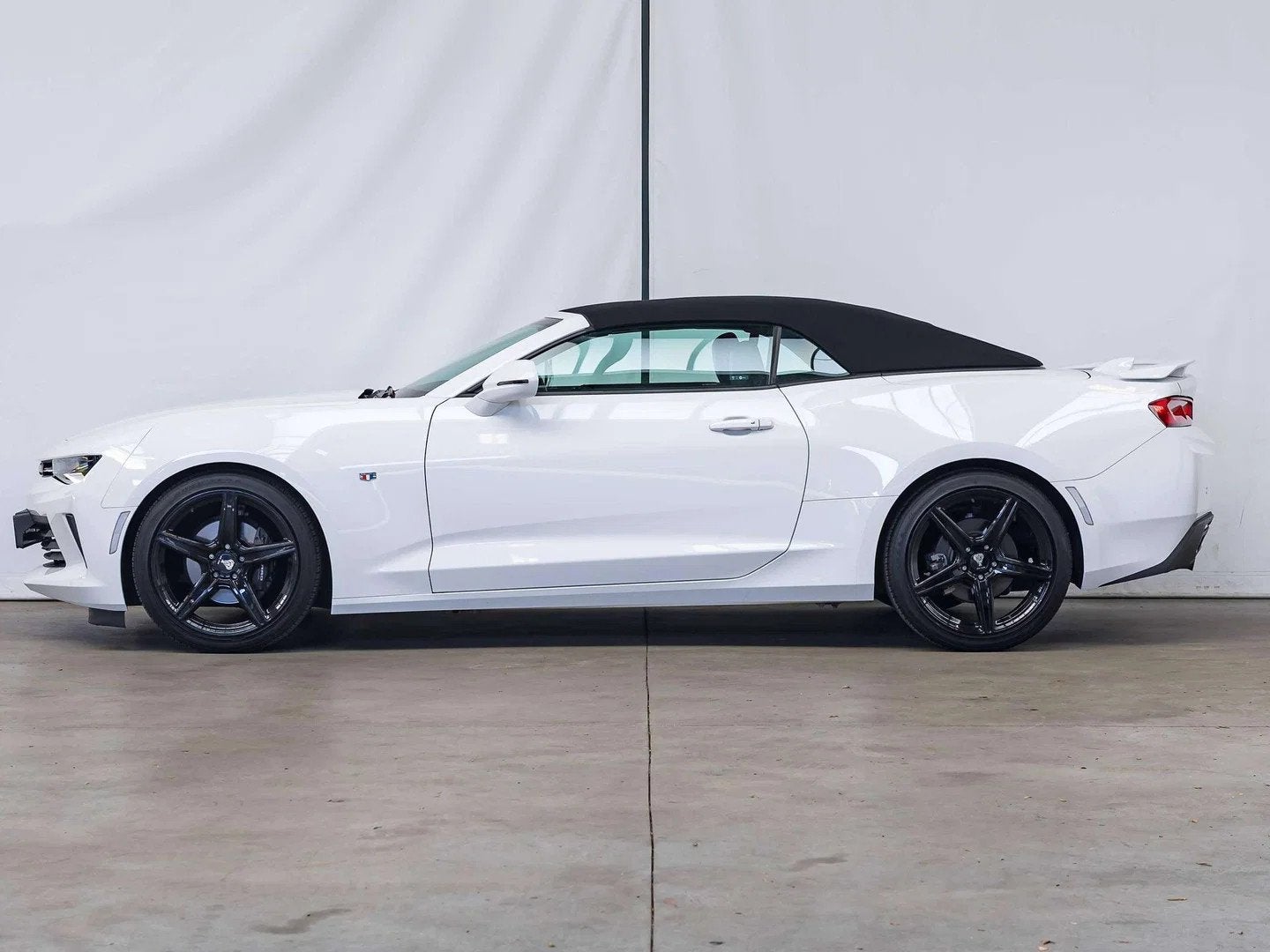 Chevrolet Camaro CABRIO|BOSE-SOUND-SYSTEM|HEAD-UP|SFEERVERL., Cuir, Achat, Entreprise, Cabriolet