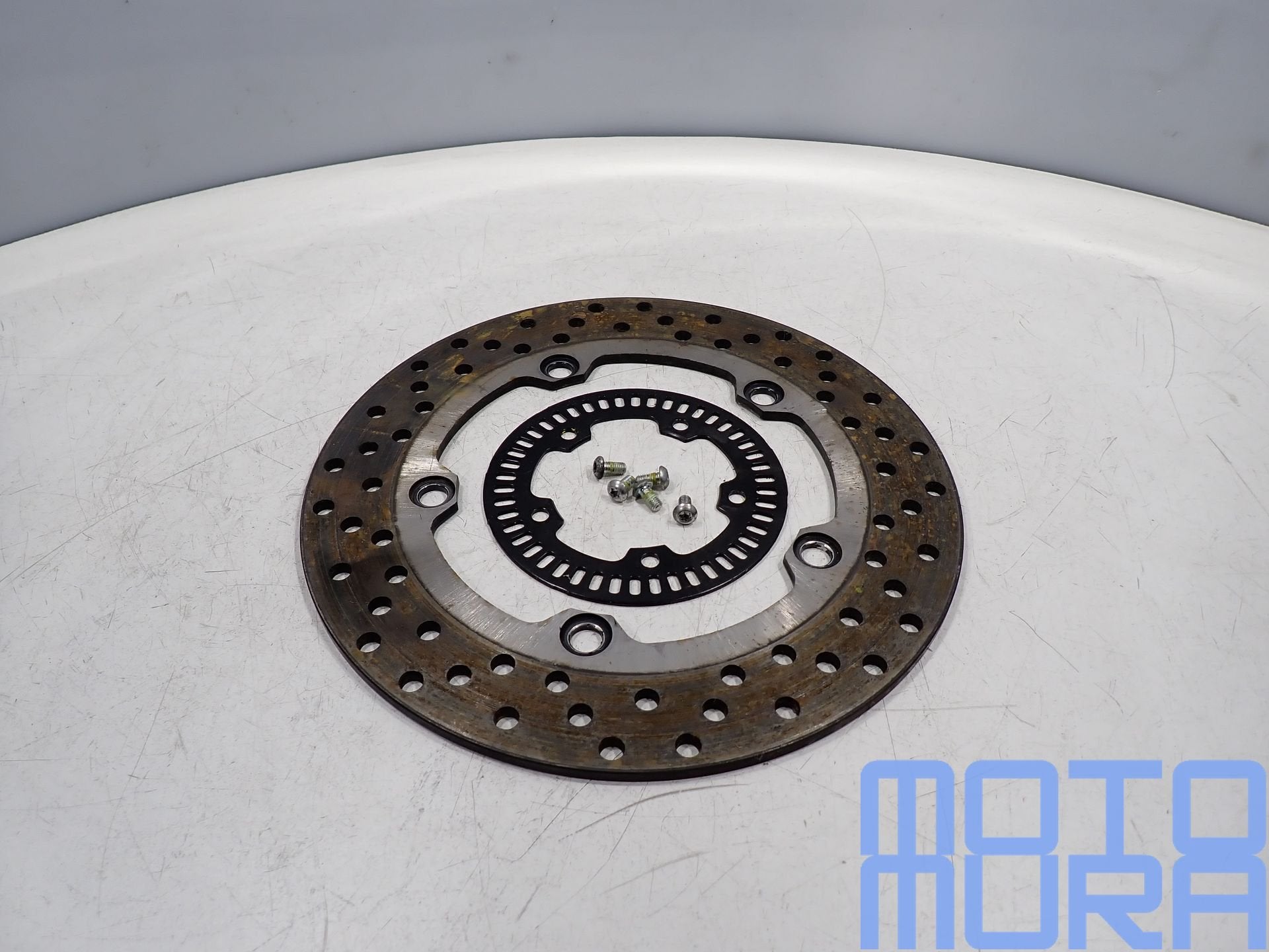 Yamaha MT09 2021 - 2023 : disque de frein arrière avec annea, -, Utilisé, -, -