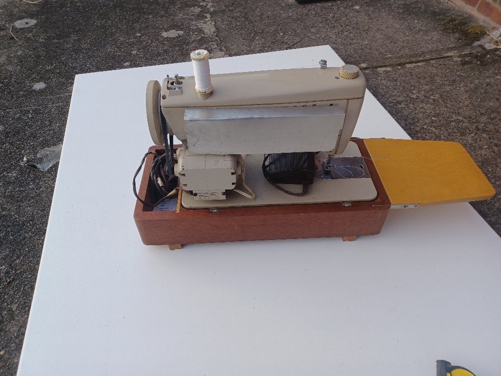 Vintage Singer naaimachine, Antiquités & Art, Antiquités | Machines à coudre, Enlèvement
