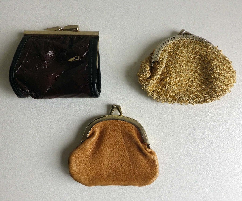 Vintage Muntbeurzen met Kliksluiting: €.5,00. p/st, Enlèvement, Utilisé, Beige, Cuir