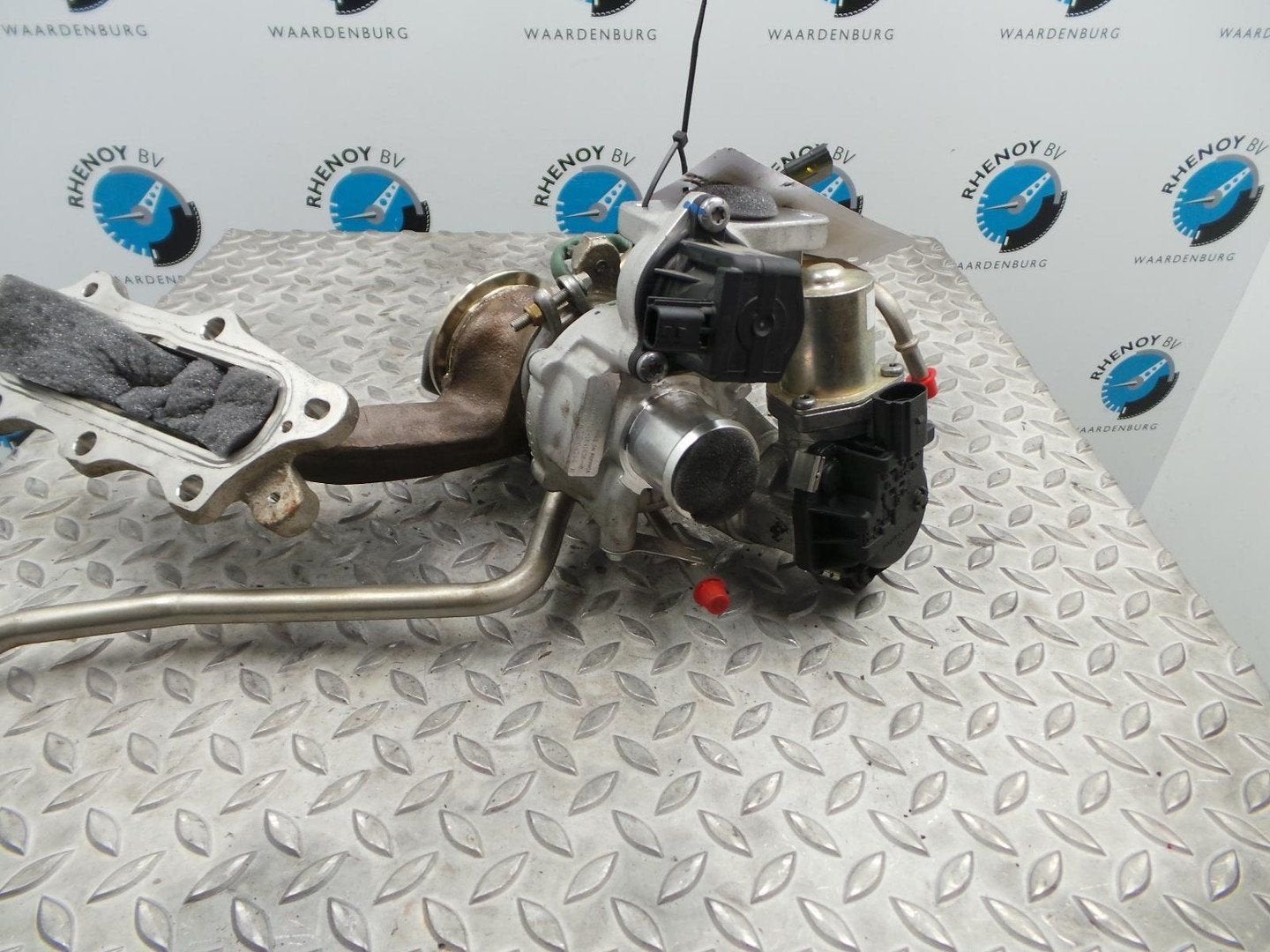 RENAULT TWINGO TURBO 144104103R, 144108122R 2017, Ophalen of Verzenden, Gebruikt, ARN erkend