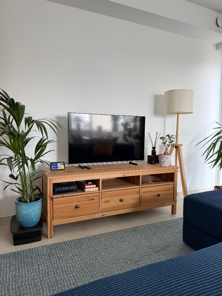 Tv-meubel (massief hout) | Onberispelijke staat, Ophalen, 100 tot 150 cm, Zo goed als nieuw, Scandinave