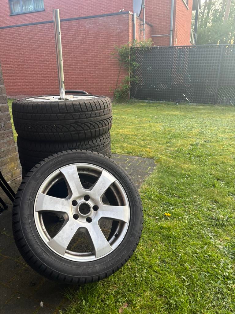 Mercedes E klasse velgen/banden, Auto-onderdelen, Ophalen, Nieuw, Winterbanden, Band(en)