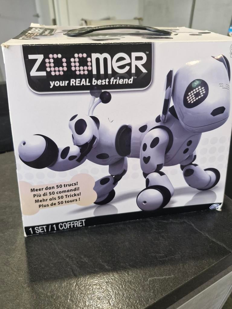 Robot dalmatien Spin Master Zoomer, chien interactif dont vo, Envoi