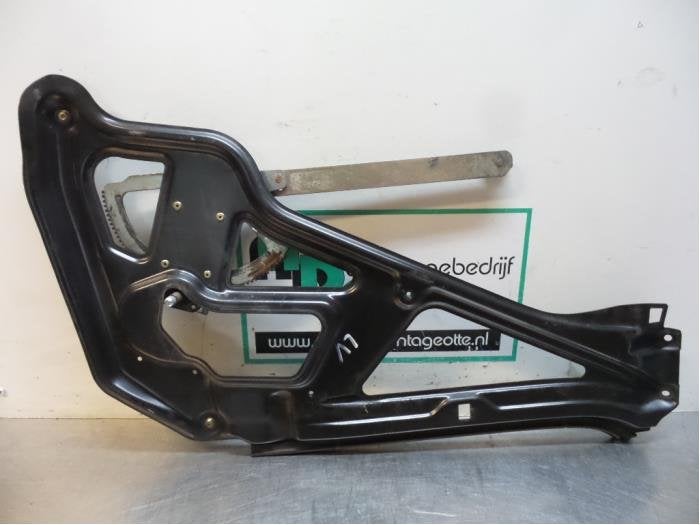 Ruitmechaniek 4Deurs links-voor van een Volkswagen LT (LT 96, Gebruikt, -, Volkswagen, -