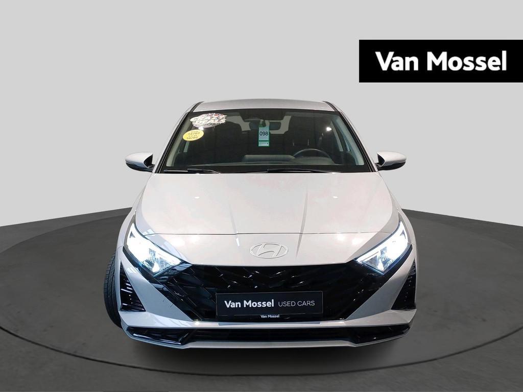 Hyundai i20 1.0 T-GDi 48V 7-DCT 74kW Techno (automatique), Argent ou Gris, Entreprise, Electronic Stability Program (ESP), 1110 kg