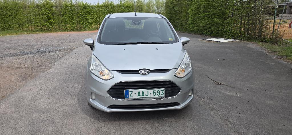 ford b max wagen rijd perfect 153000 km met airco bj 2015, Auto's, Voorwielaandrijving, Euro 5, https://public.car-pass.be/vhr/5146c127-84b8-4b97-b04b-f3fc93833b17
