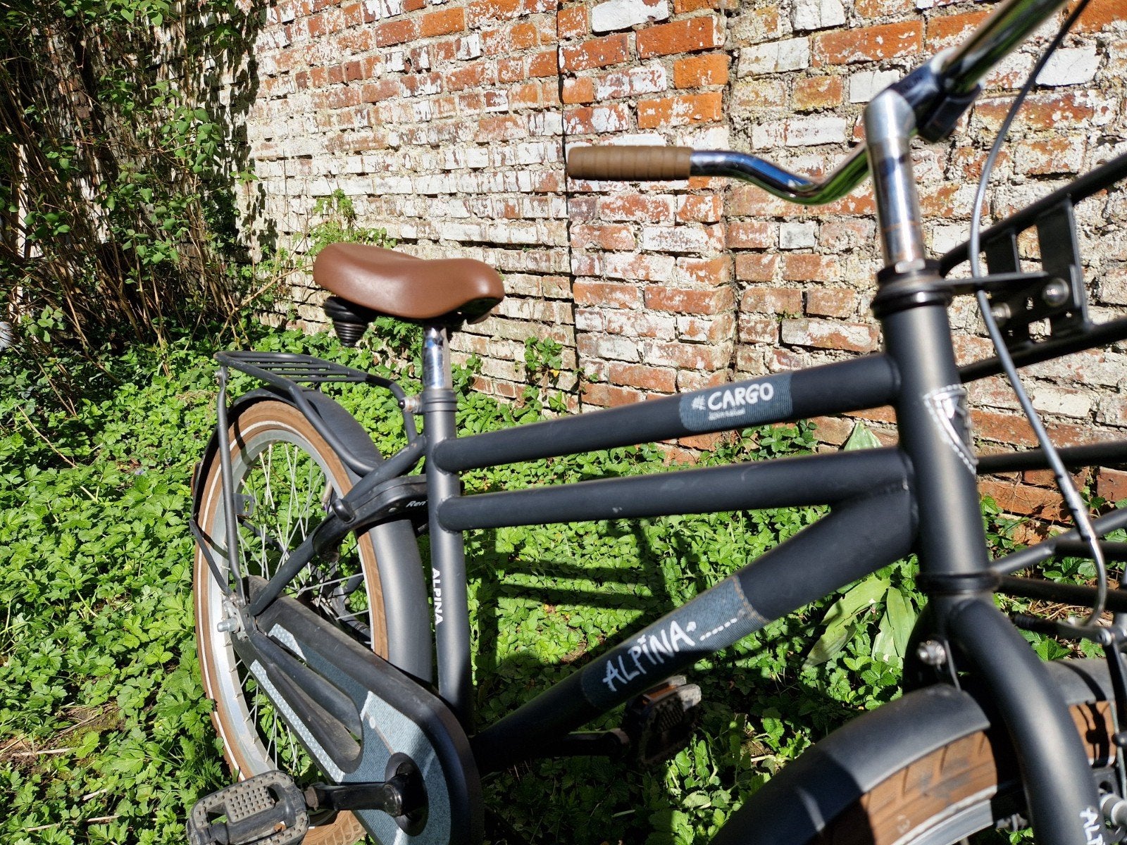 jongensfiets alpina cargo 22 inch zwart, Fietsen en Brommers, Ophalen, Gebruikt, 22 inch
