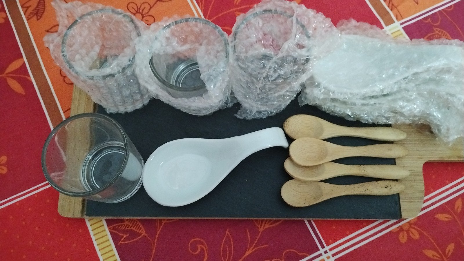Coffret Amuser, Maison & Meubles, Cuisine | Vaisselle, Enlèvement, Plateau