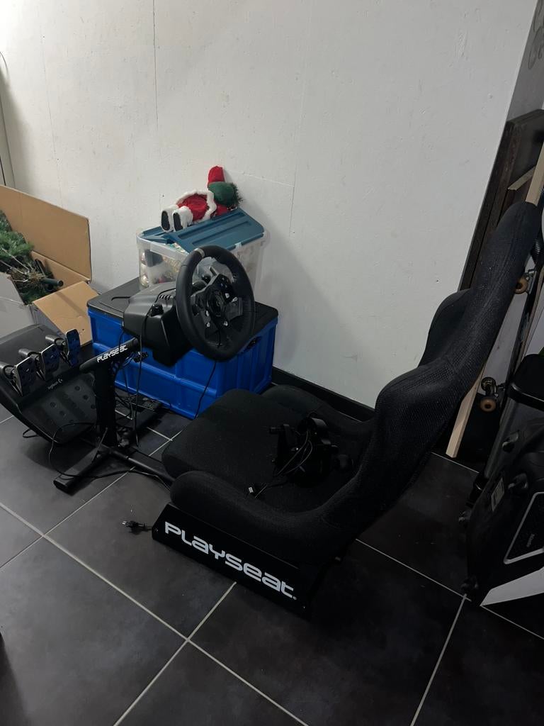 Racestoel + stuur + versnellingspoke Logitech, Enlèvement, Comme neuf
