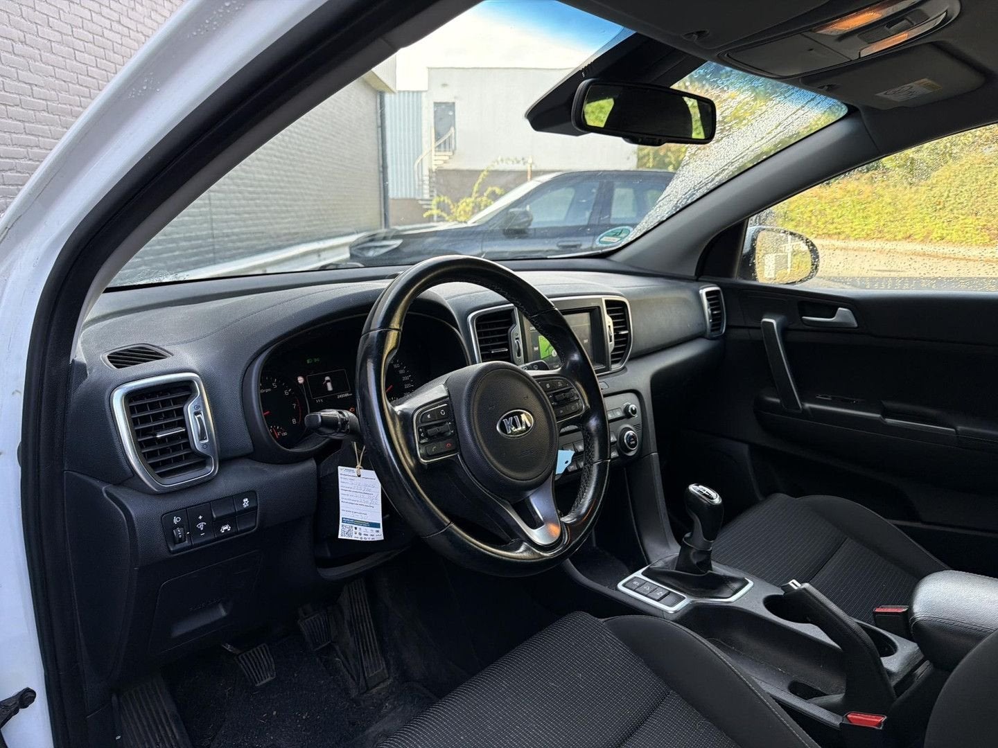 Kia Sportage 1.6 GDI First Edition | Climate | Cruise | Navi, Auto's, Wit, Handgeschakeld, SUV of Terreinwagen, 147 g/km