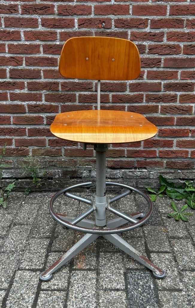 Tekenstoel, kruk van Ahrend Cirkel, Friso Kramer 1960s, Huis en Inrichting, Ophalen, Gebruikt, Bruin, Bureaukruk