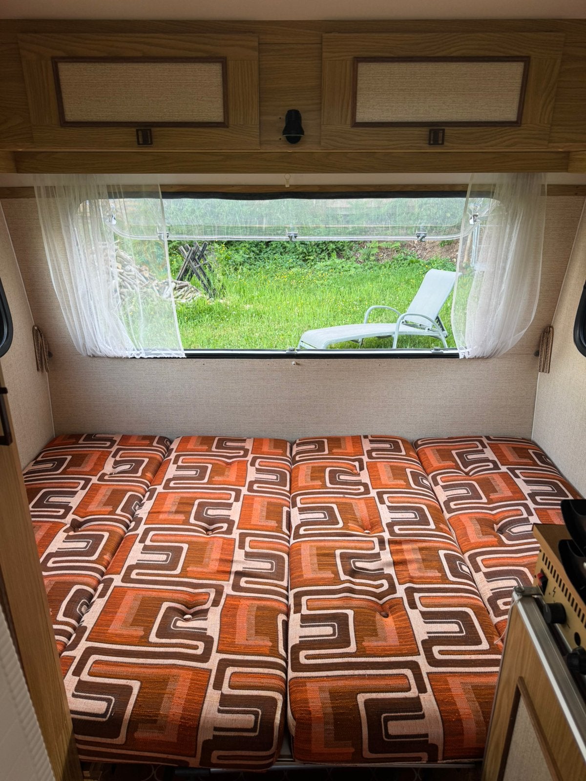 Caravane Hacienda DE REU, Caravanes & Camping, Caravanes, Particulier, jusqu'à 3, 500 - 750 kg, Siège de train, Autres marques