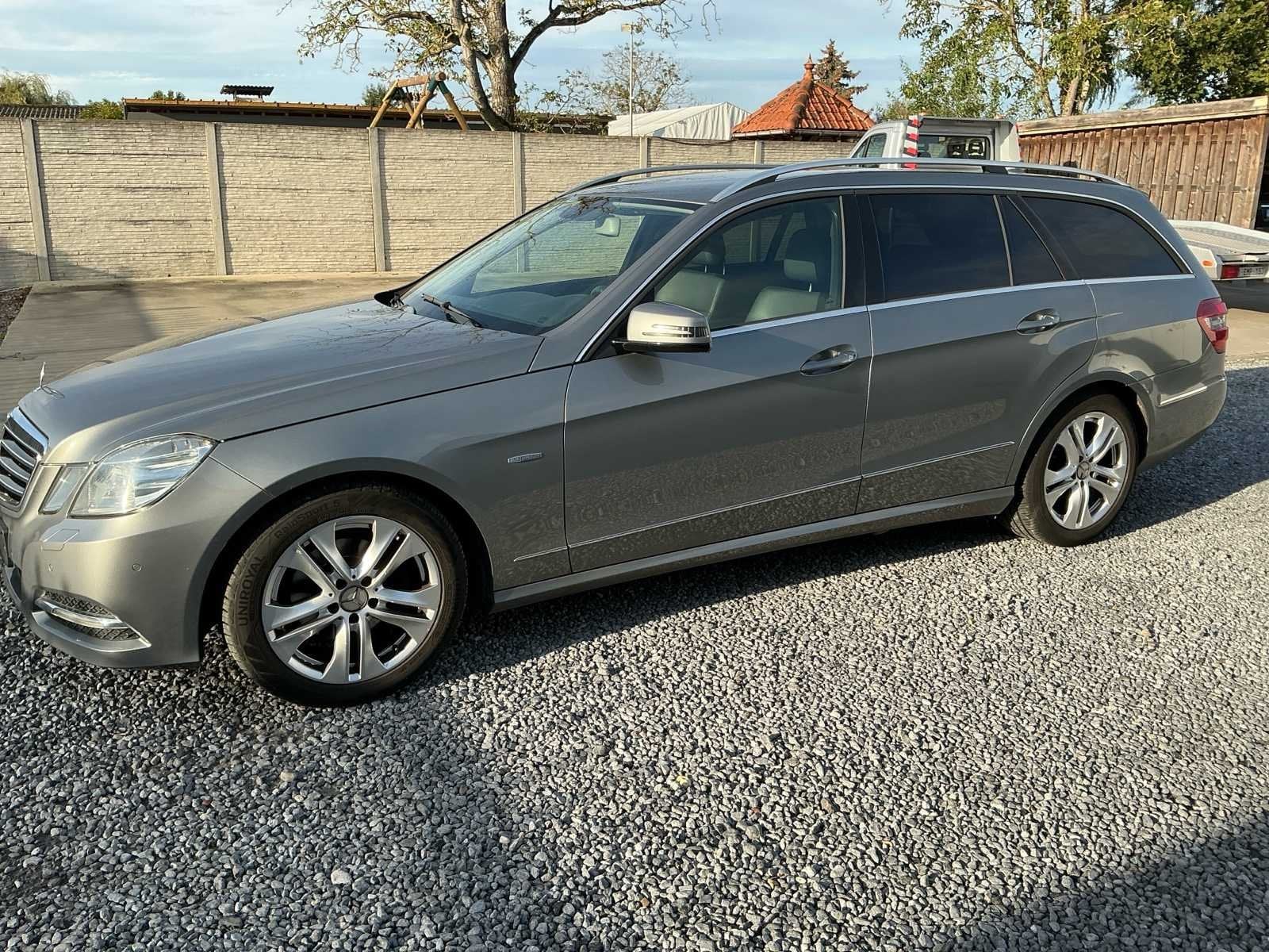 2011 Mercedes-Benz E220CDI Avantgarde Personenauto, Auto's, Automaat, Gebruikt, Bedrijf, Diesel