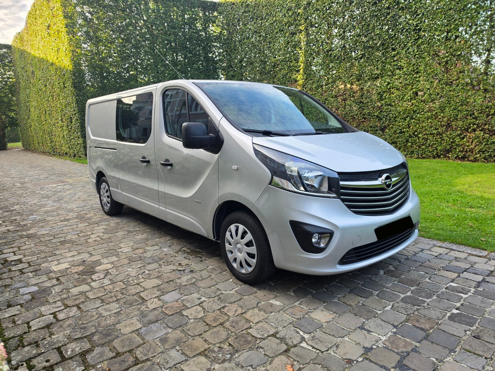 Opel Vivaro L2H1 Dubbele Cabine – 5 Zitplaatsen – Euro 6, Auto's, Stof, 4 cilinders, 5 deurs, Dealer onderhouden