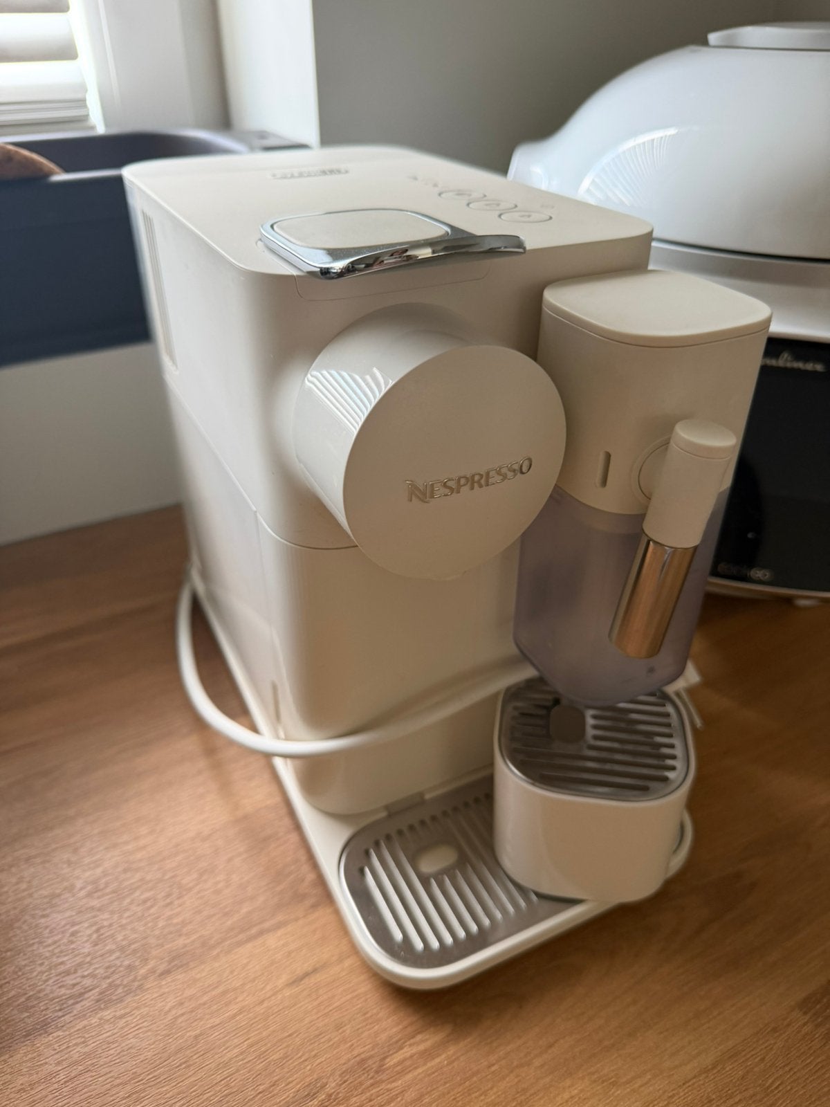 De ´Longhi Nespresso Lattissima, Enlèvement, Comme neuf