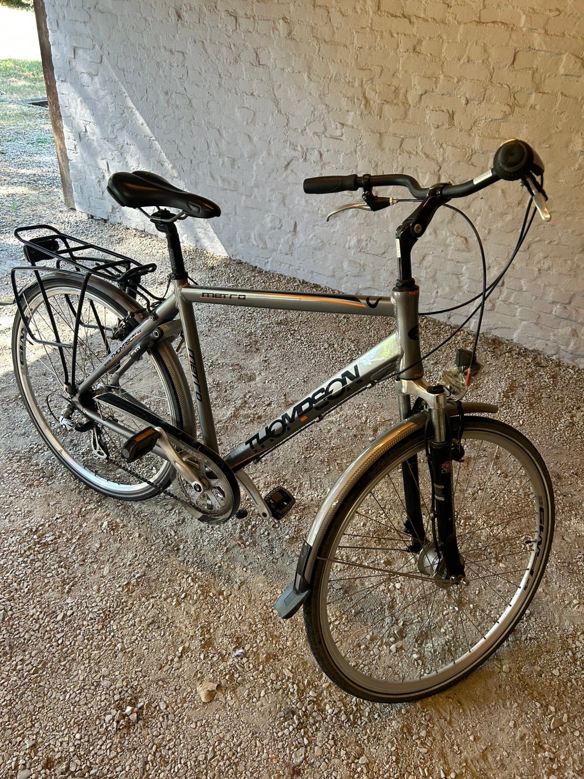 Thompson metro mannen fiets, Fietsen en Brommers, Gebruikt, Versnellingen, 61 tot 65 cm, Schijfrem