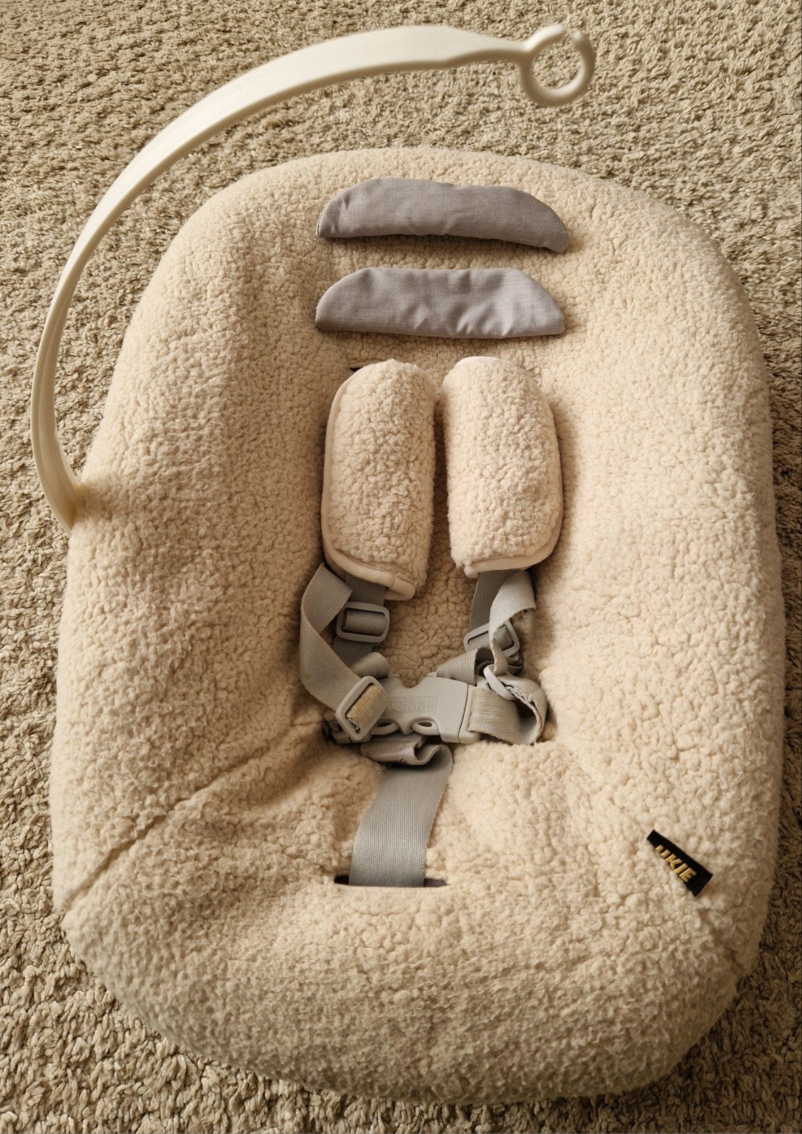 Stokke Tripp Trapp newbornset incl. teddyhoes en speelboog, Kinderen en Baby's, Ophalen, Zo goed als nieuw, Meegroeistoel, Stoelverkleiner