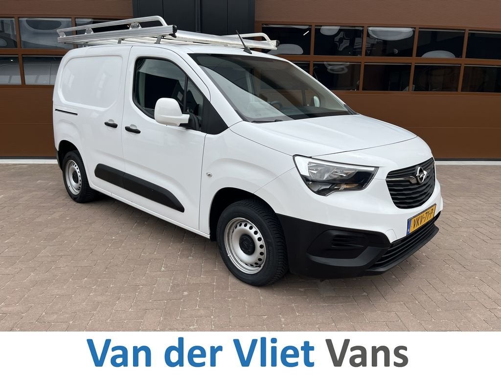 Opel Combo 1.5 D E6 102pk Edition Lease €211 p/m, Airco, N, Capteur de stationnement, 75 kW, Achat, 140 g/km