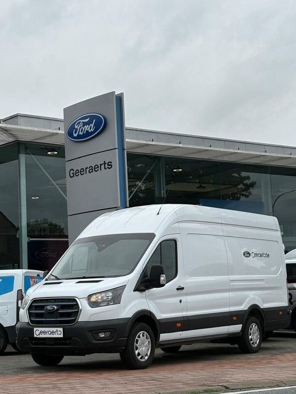 Ford Transit, Autos, Achat, 135 kW, Entreprise, 3 places