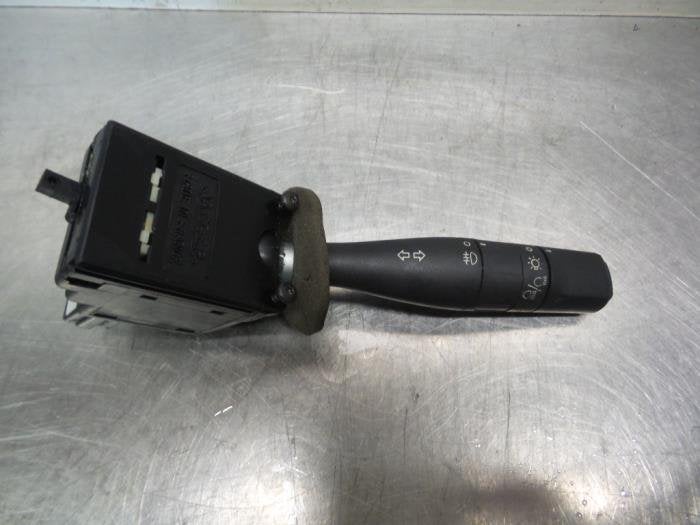 Commutateur feu clignotant d'un Peugeot 206, -, 3 mois de garantie, Utilisé, -