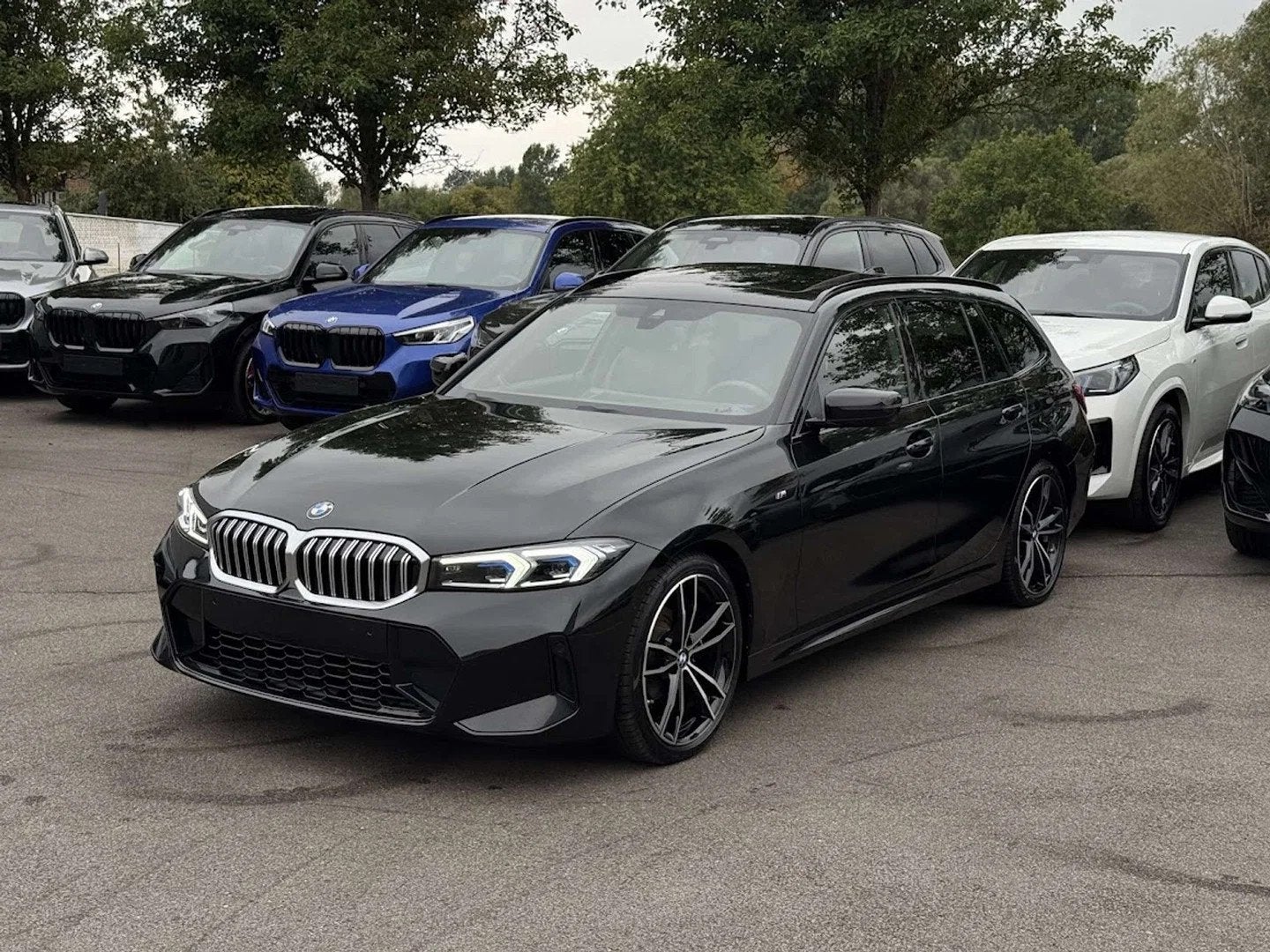 BMW 3 Serie 318 i Touring M Sport / PANO / HUD / CAM / BLIND, Autos, Achat, 4 portes, https://public.car-pass.be/vhr/dd56b9f2-4355-4088-8f49-c0b627c74707