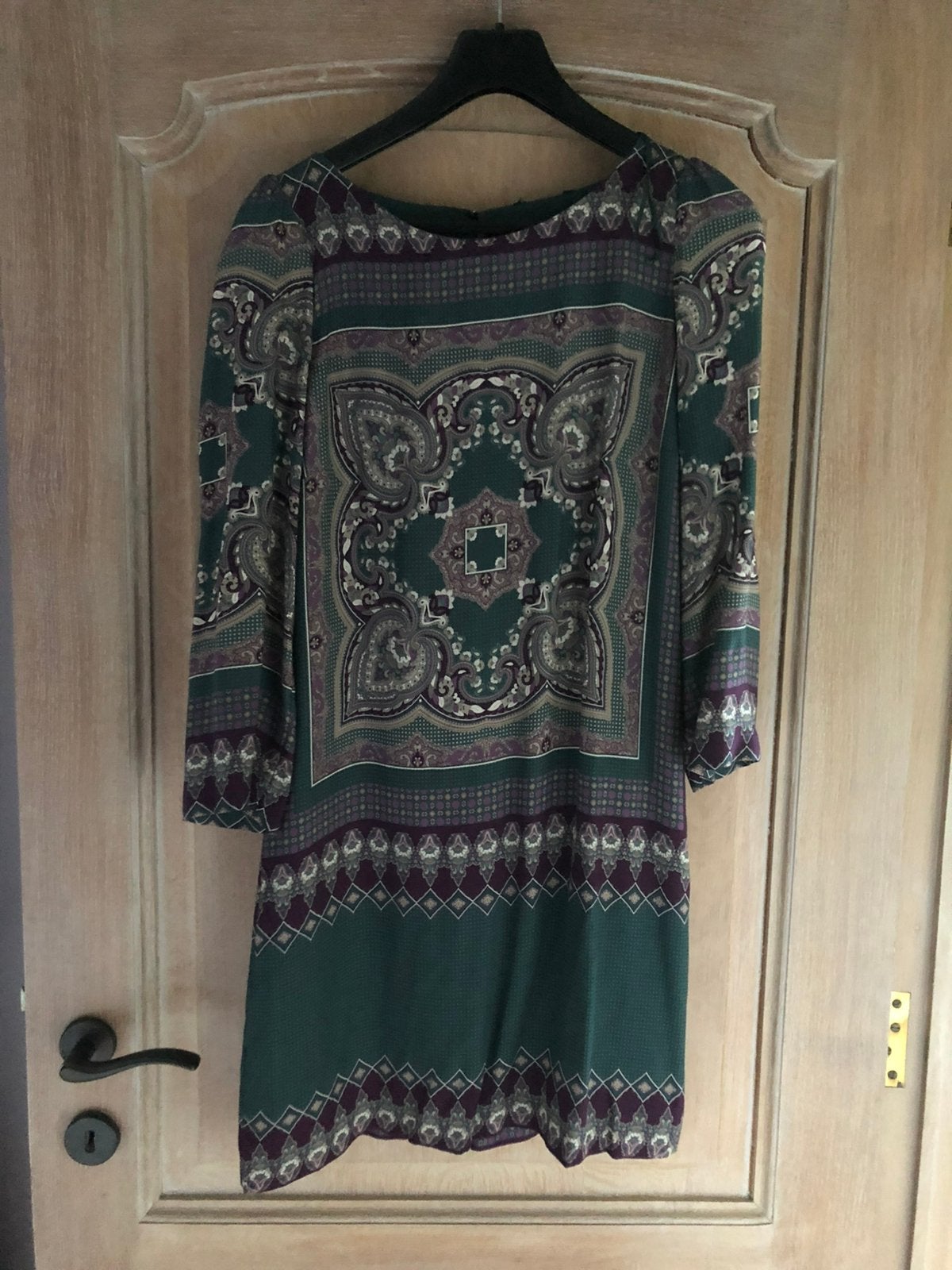 Jurk maat medium, Ophalen, Zo goed als nieuw, Maat 38/40 (M)