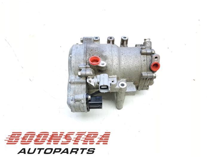 Pompe clim d'un Mitsubishi Eclipse, -, 3 mois de garantie, Utilisé, Mitsubishi