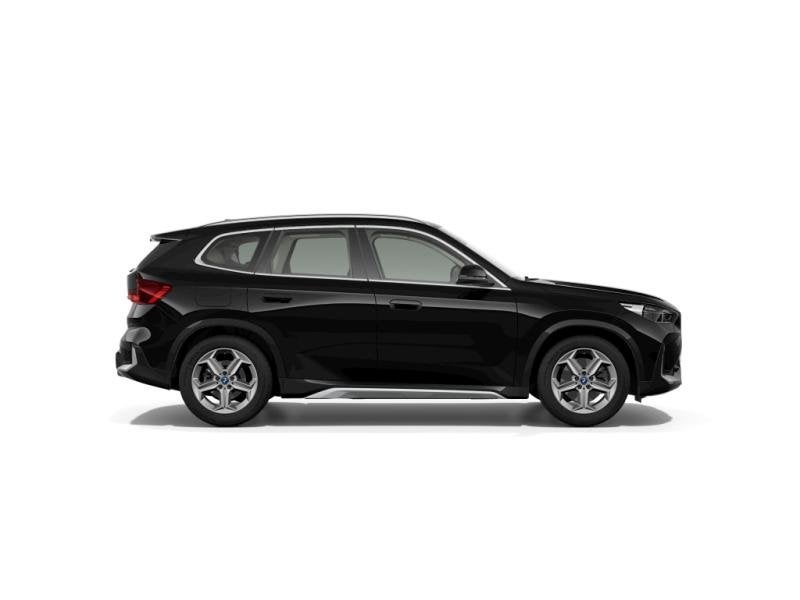 BMW X1 eDrive20, Zwart, Zwart, SUV of Terreinwagen, https://public.car-pass.be/vhr/a224905a-4620-4bcb-b557-350aaede5942