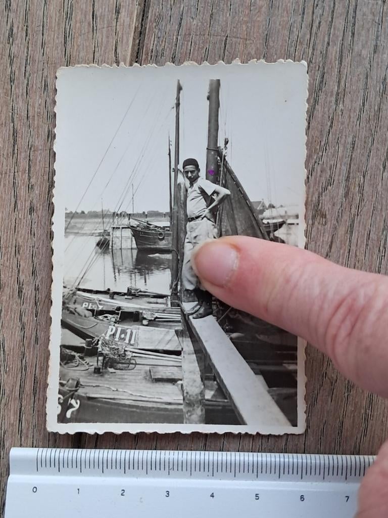 Oude foto met oude zeilboten, Ophalen of Verzenden